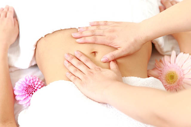 cách giảm mỡ bụng bằng massage tại nhà